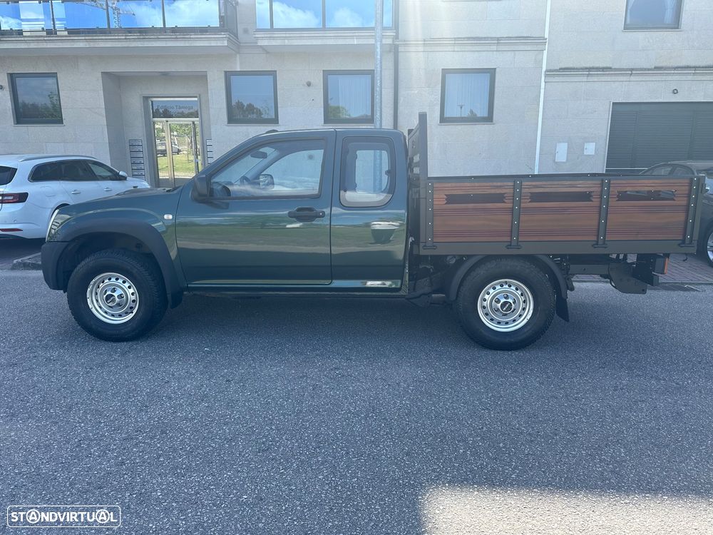 Isuzu D-Max 4x4 Space Cab Custom - 5