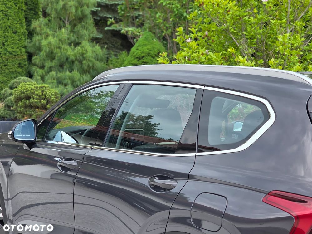 Hyundai Santa Fe 1.6 T-GDI HEV Premium 4WD - 36