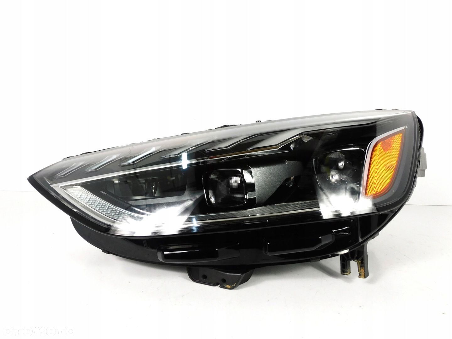 AUDI A4 B9 LIFT LAMPA LEWA MATRIX USA 8W0941035G - 1
