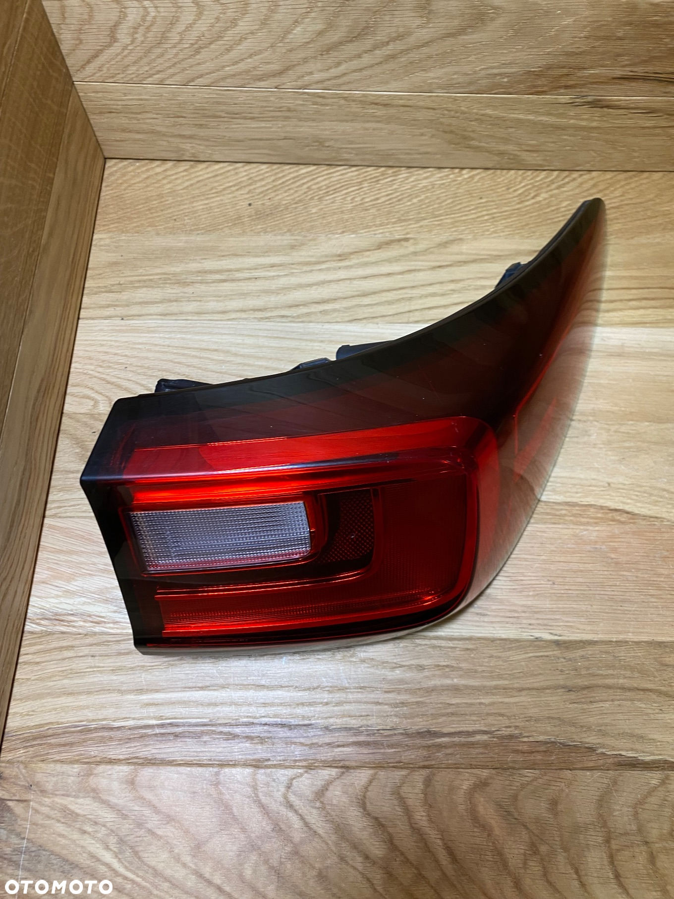 Lampa prawa tylna MG 10293791 - 9