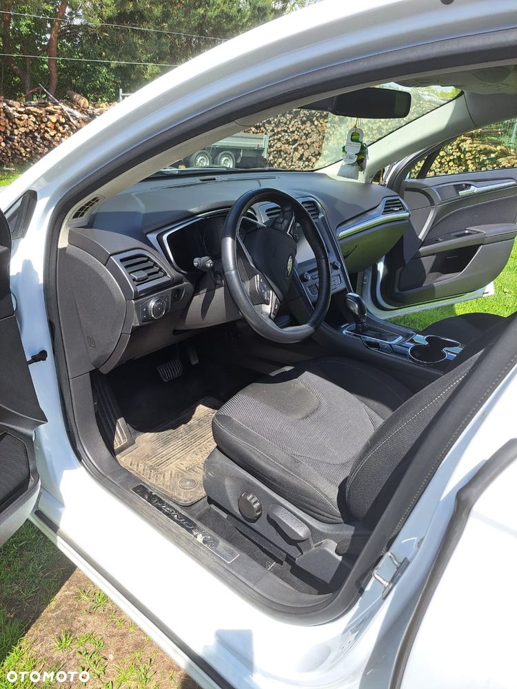 Ford Mondeo 2.0 TDCi Ambiente Plus PowerShift - 11