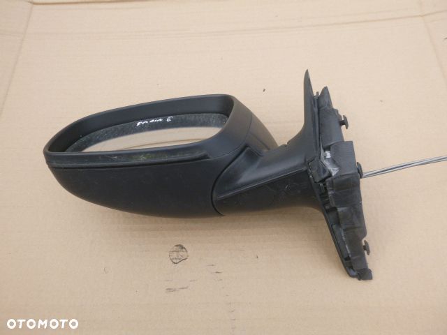 LUSTERKO LEWE MANUALNE SKODA FABIA II 07- - 15