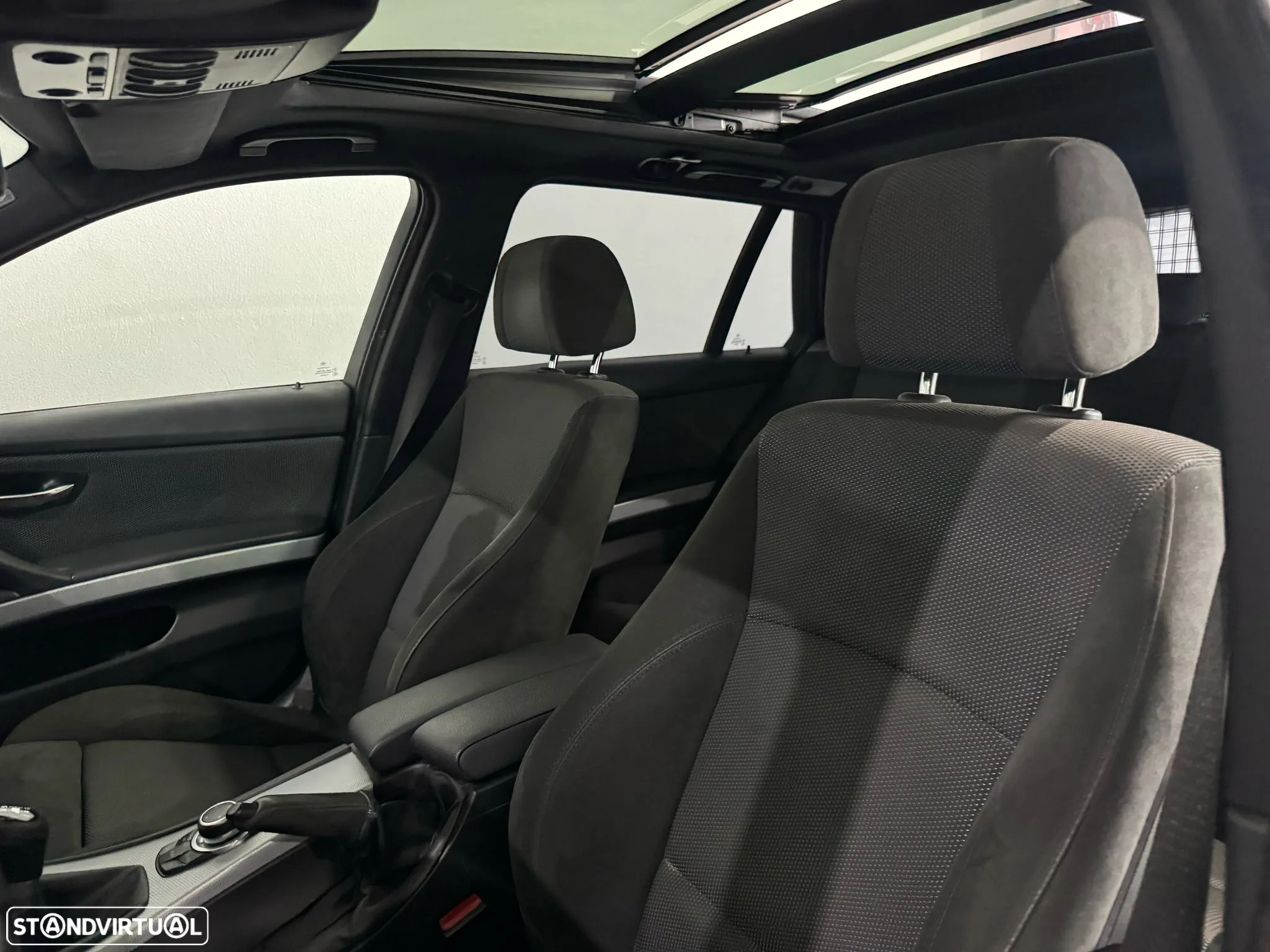 BMW 320 d Touring - 10