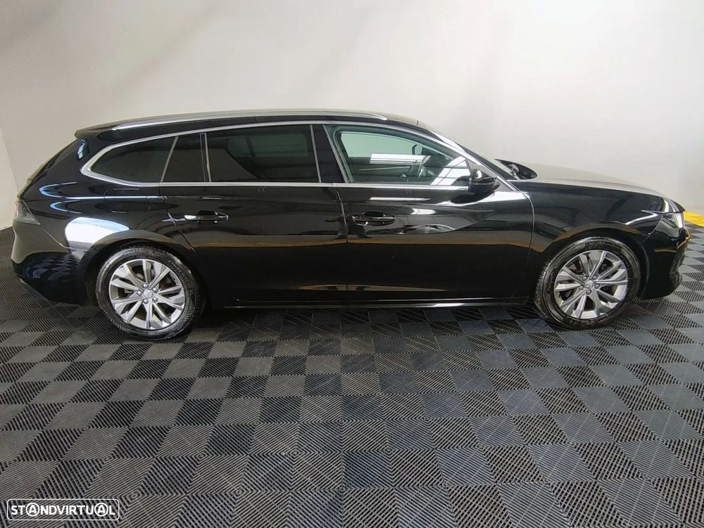 Peugeot 508 SW - 7