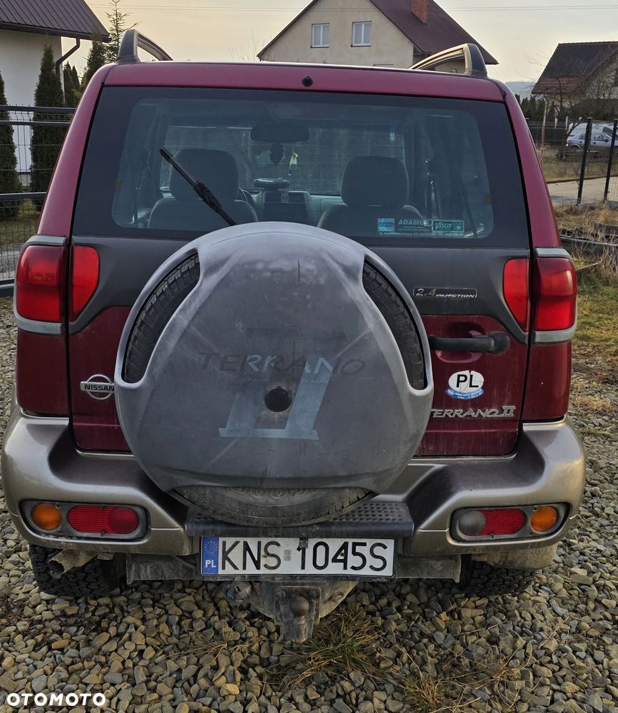 Nissan Terrano 2.4 Sport - 2