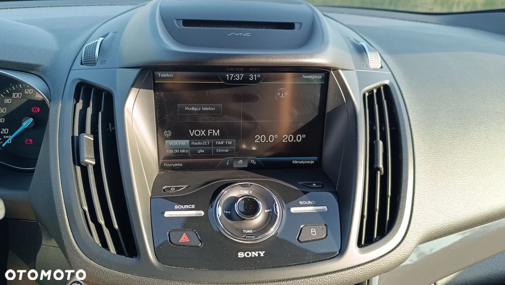 Ford Kuga - 24