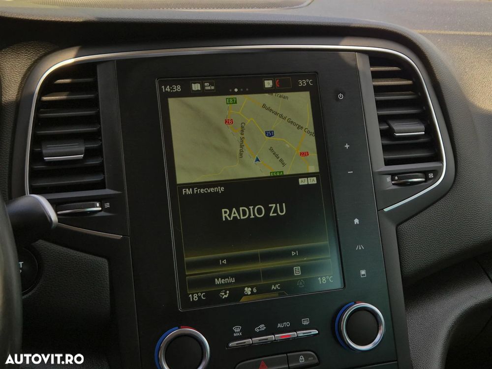 Renault Megane BLUE dCi EDC Intens - 24