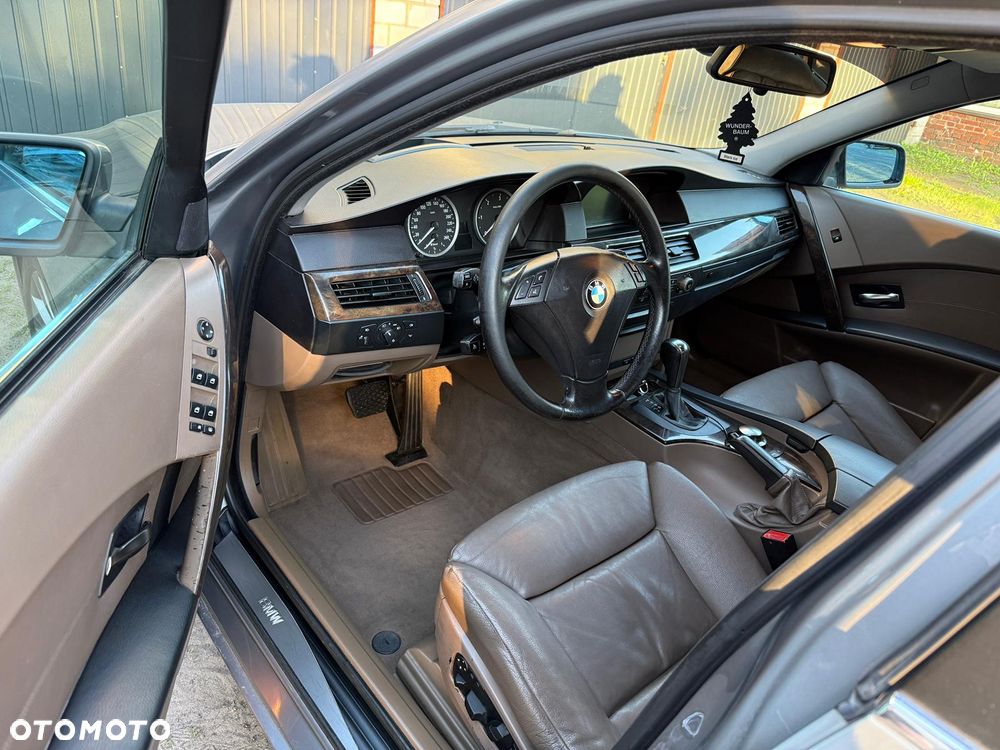 BMW Seria 5 - 15