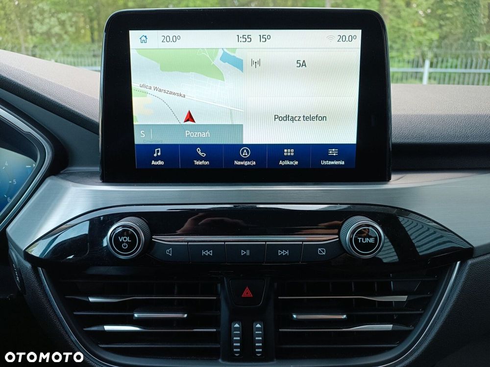 Ford Kuga - 12