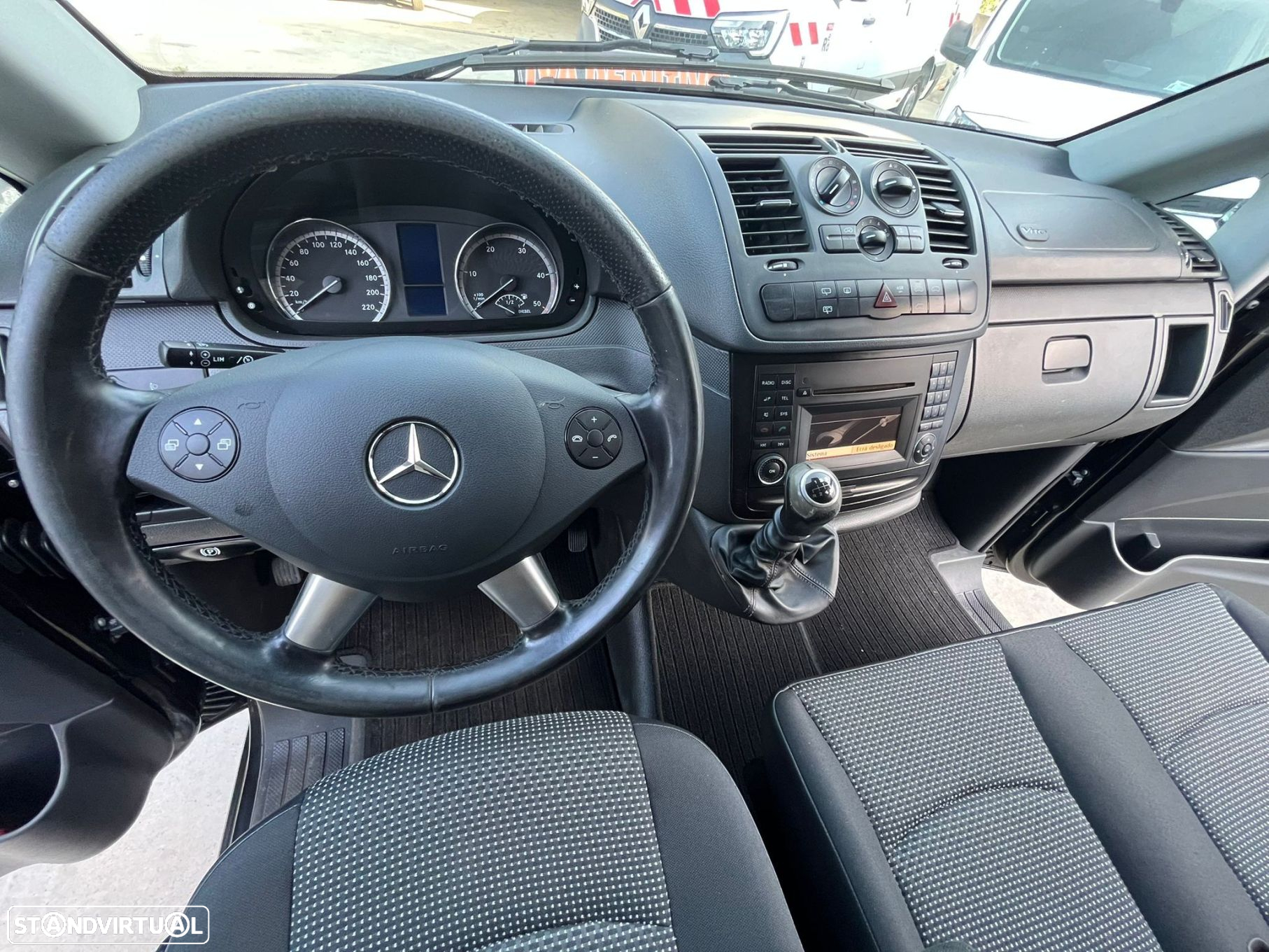 Mercedes-Benz Vito 113 Cdi c/iva dedutivel - 14