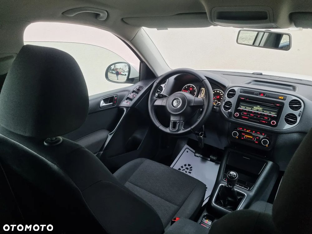 Volkswagen Tiguan - 6