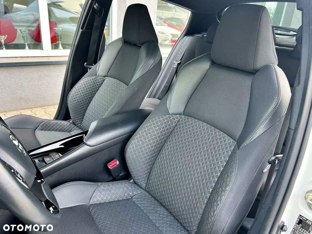 Toyota C-HR 1.8 Hybrid Style - 13