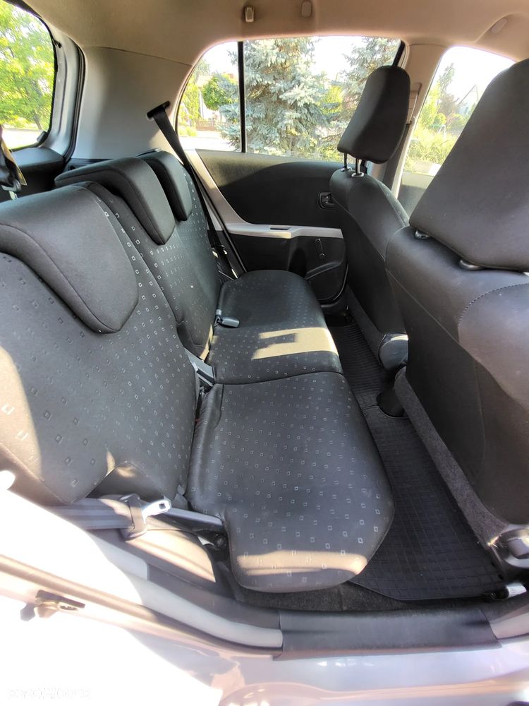 Toyota Yaris 1.3 Luna A/C - 18