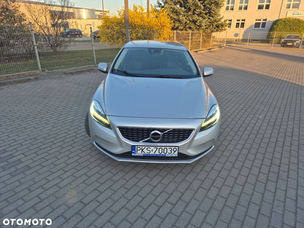 Volvo V40 D2 Inscription - 22