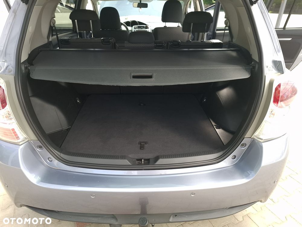 Toyota Verso 1.6 Active - 9