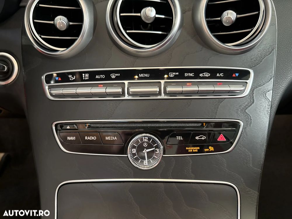 Mercedes-Benz C 220 d 4MATIC 9G-TRONIC - 27