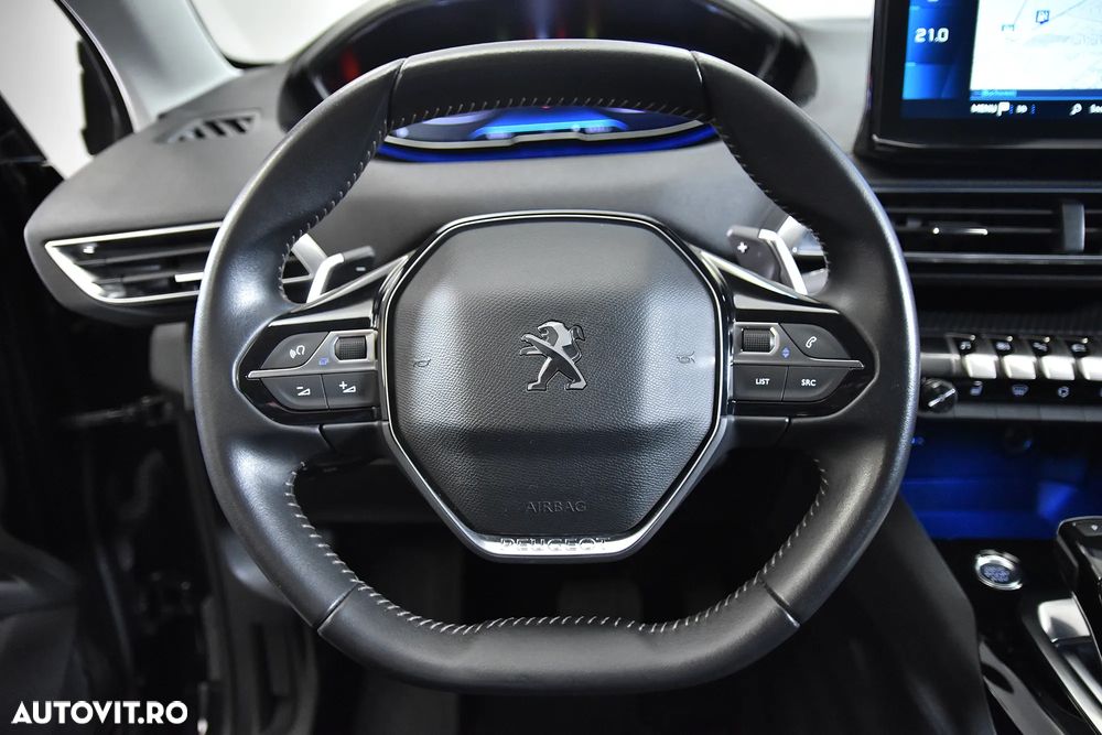 Peugeot 3008 - 16