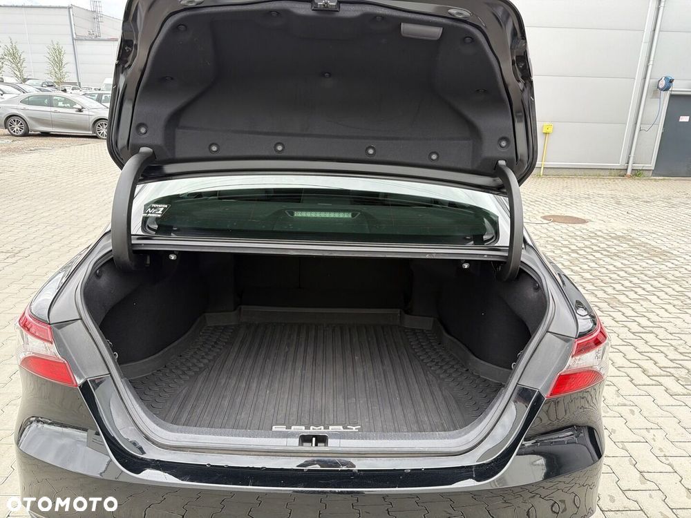 Toyota Camry 2.5 Hybrid Prestige CVT - 14