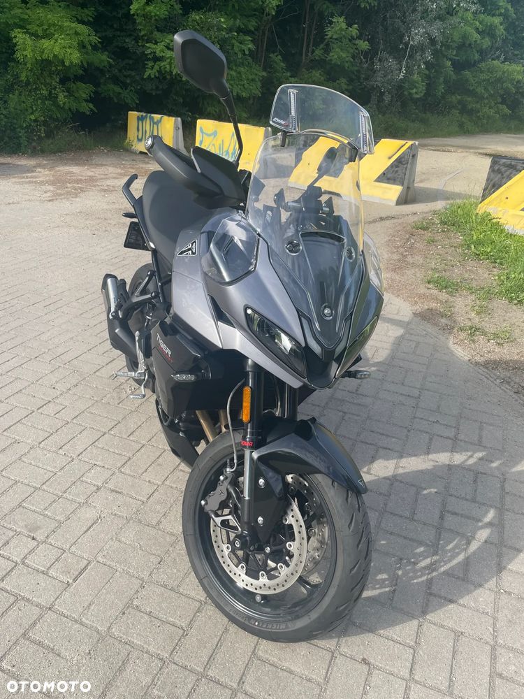 Triumph Tiger - 2