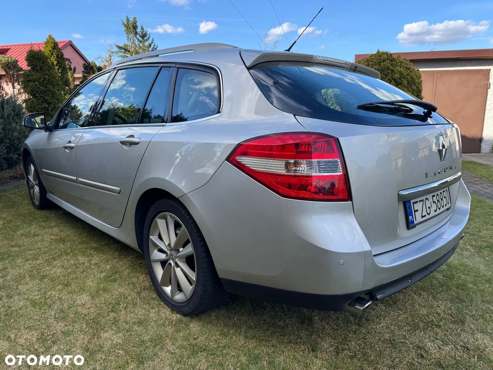 Renault Laguna 2.0 DCi Initiale - 16