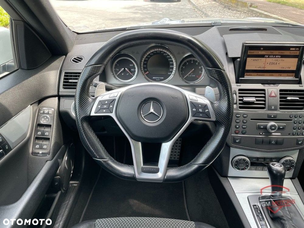Mercedes-Benz Klasa C 63 AMG 7G-TRONIC - 13