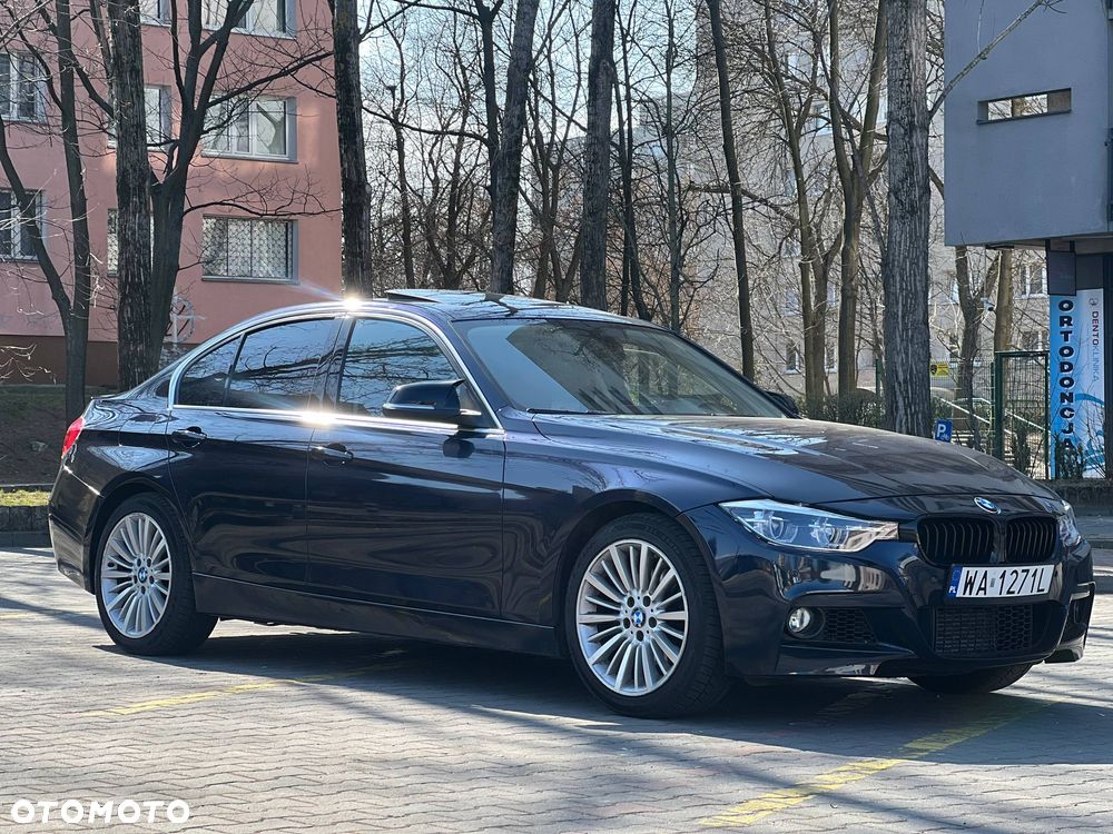 BMW Seria 3 328i Luxury Line - 2
