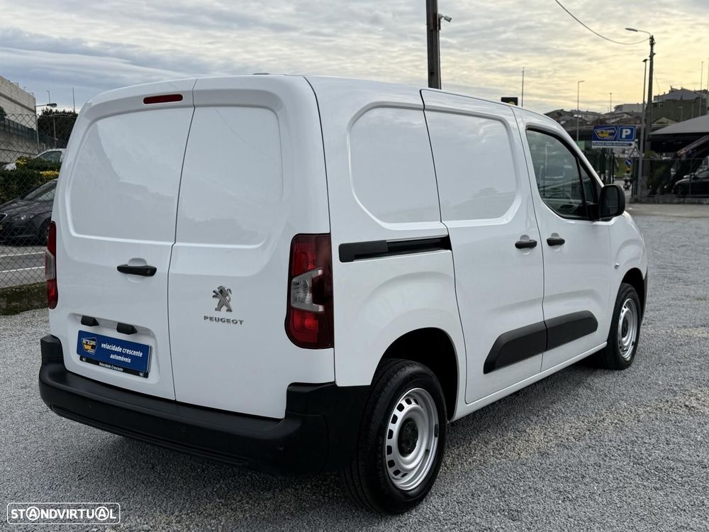 Peugeot Partner 1.5 Blue-HDI Premiun 3Lug IVA Dedutivel Ecrã - 10