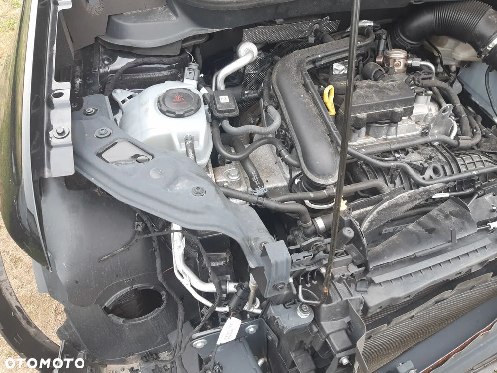 Volkswagen T-Cross 1.0 TSI OPF UNITED - 9