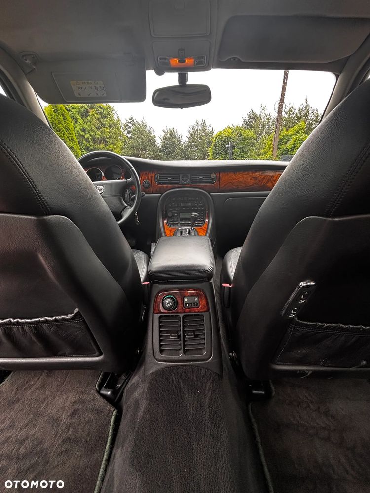 Jaguar XJ Sovereign 4.0 - 6