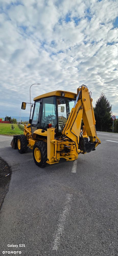JCB 2CX - 7