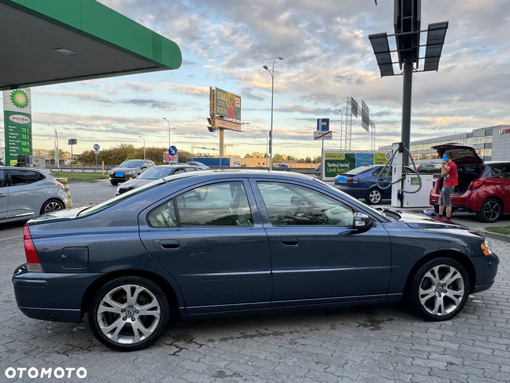 Volvo S60 2.5T Rubin - 13