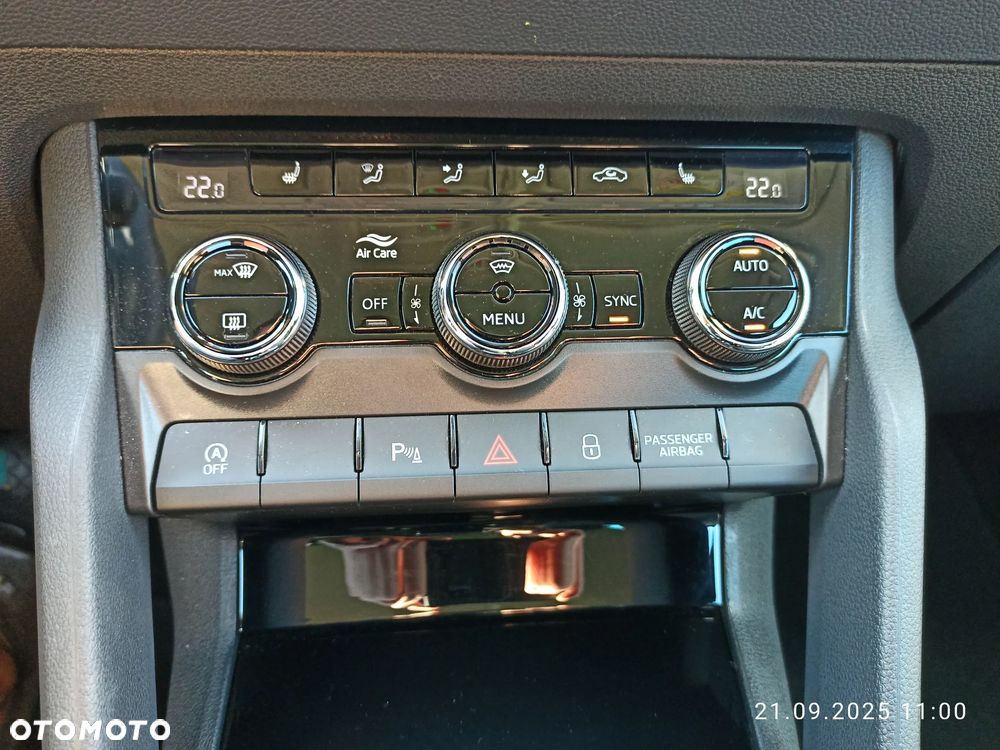 Skoda Karoq 1.5 TSI ACT 4x2 Style DSG - 16
