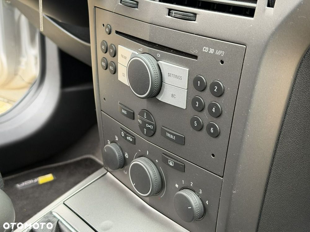 Opel Astra - 15