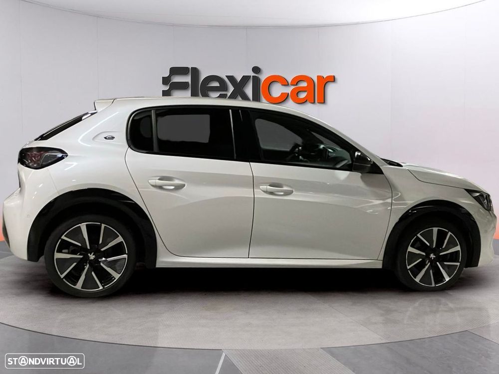 Peugeot e-208 50 kWh GT - 6