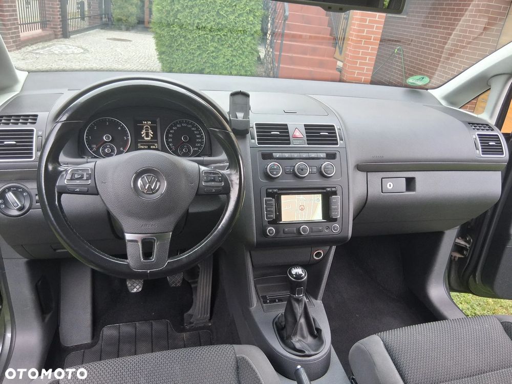 Volkswagen Touran 1.6 TDI DPF BlueMot Comfortline - 8