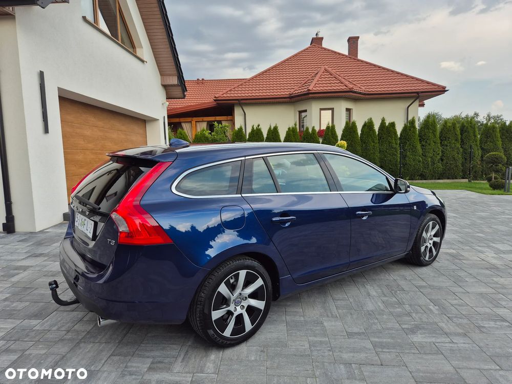 Volvo V60 T3 Ocean Race - 12