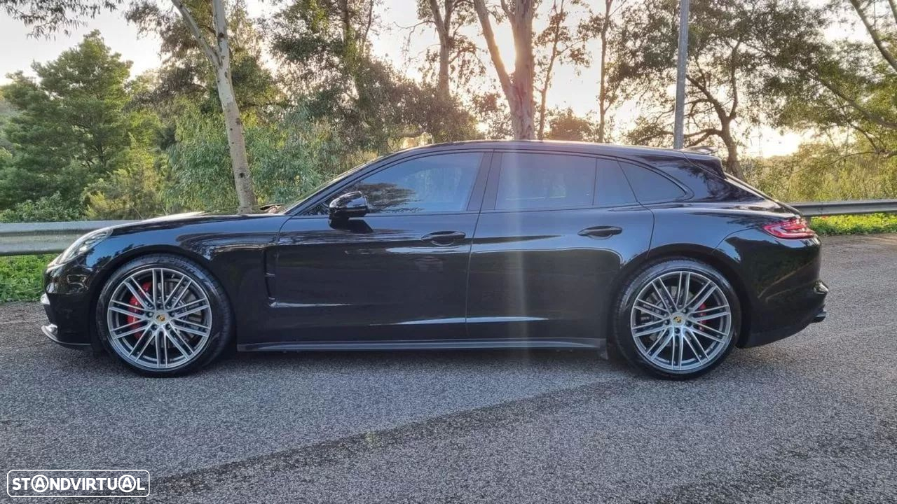 Porsche Panamera Sport Turismo 4 - 14
