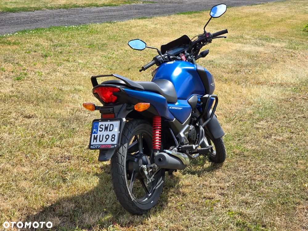 Honda CB - 3