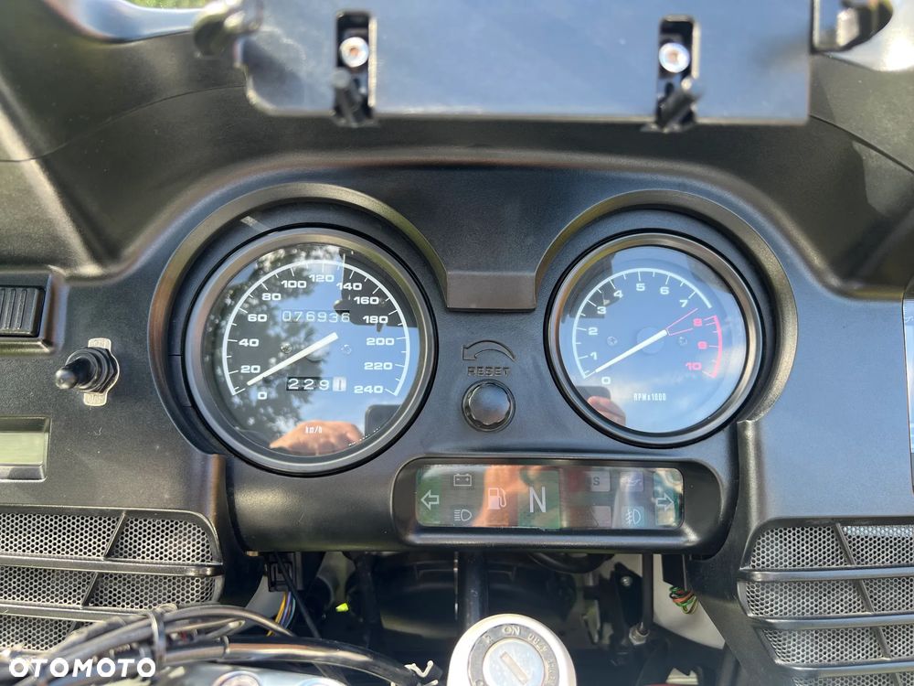 BMW R - 10