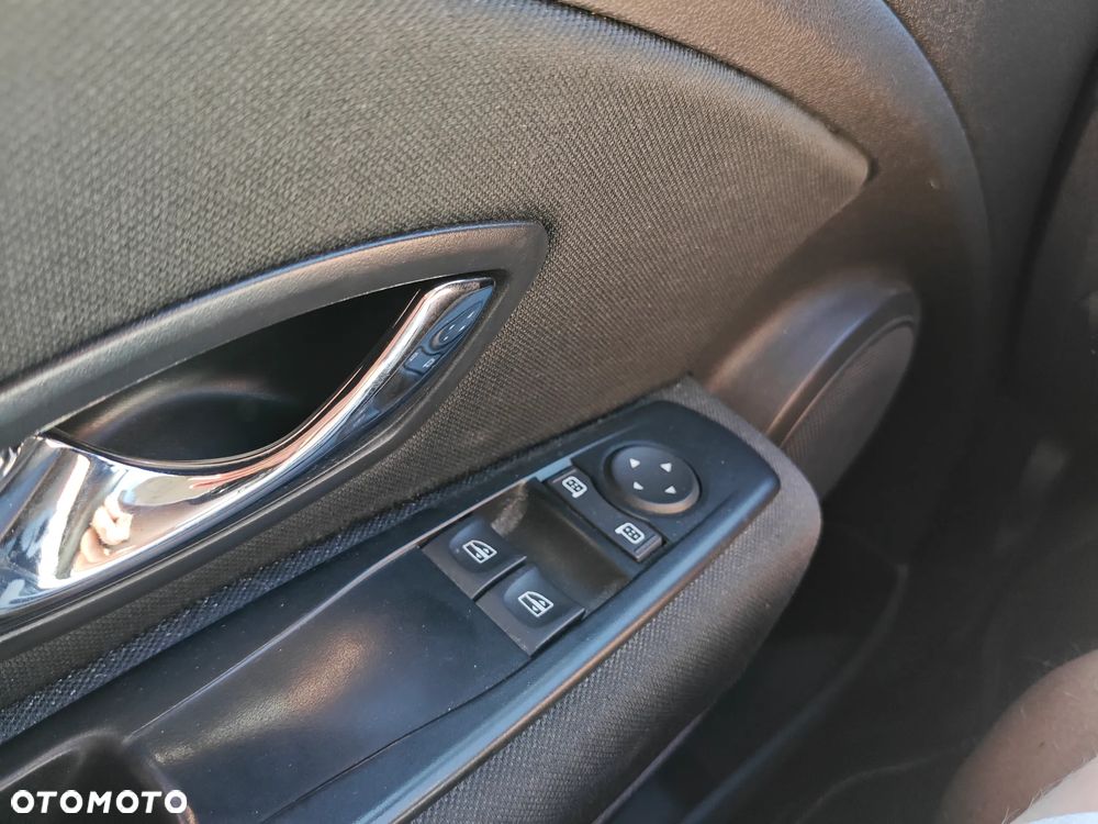 Renault Megane 1.6 16V 110 Dynamique - 22