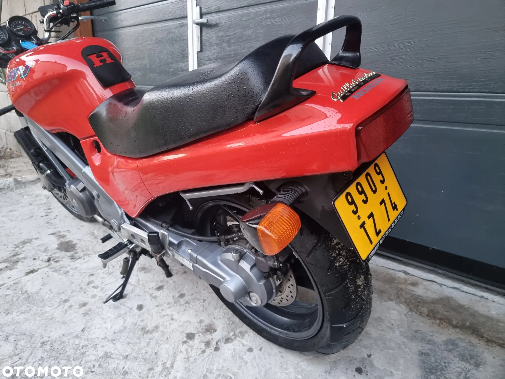 Honda NTV - 23