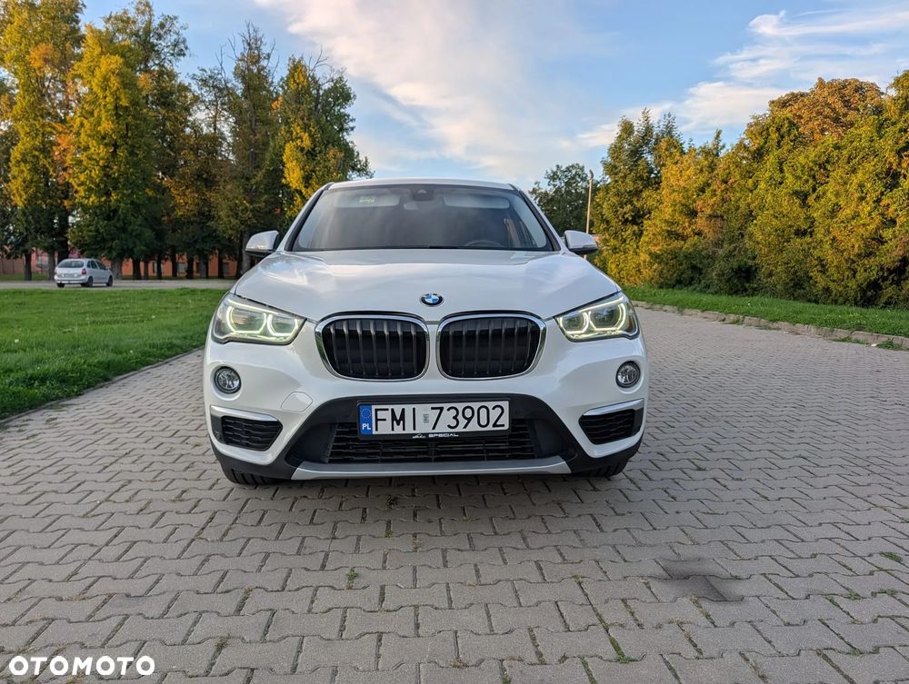 BMW X1 xDrive20i - 21