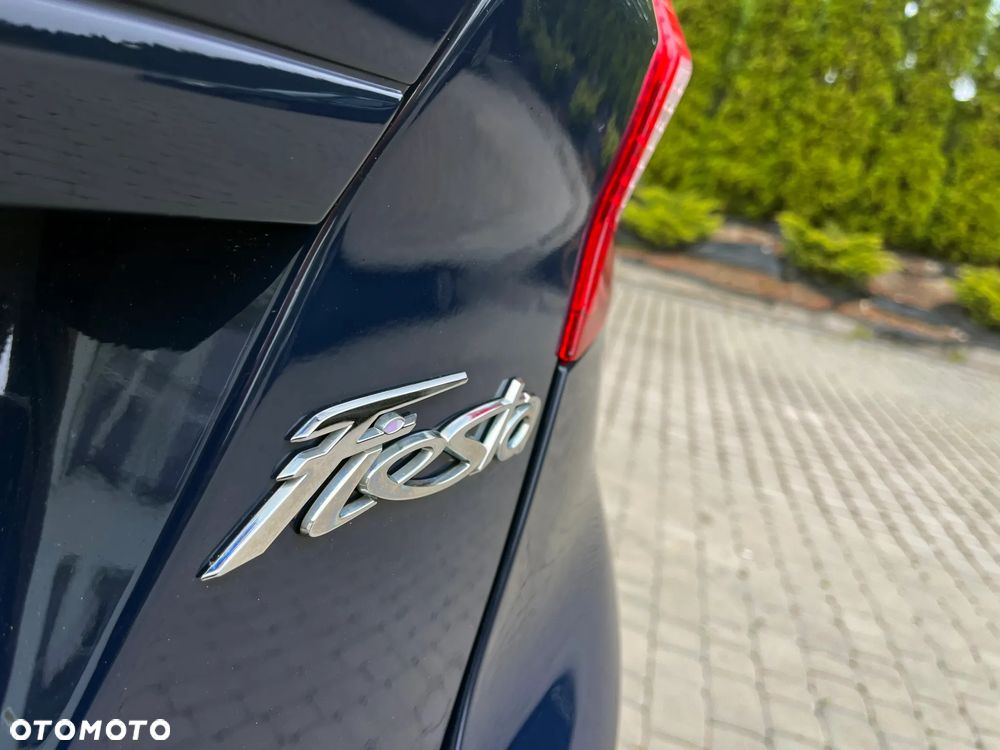 Ford Fiesta 1.4 TDCi Ambiente - 17