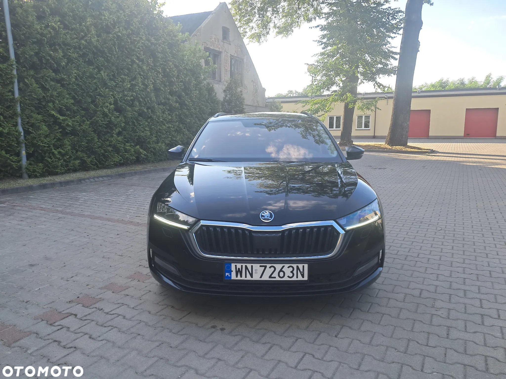 Skoda Octavia 2.0 TDI Ambition DSG - 3