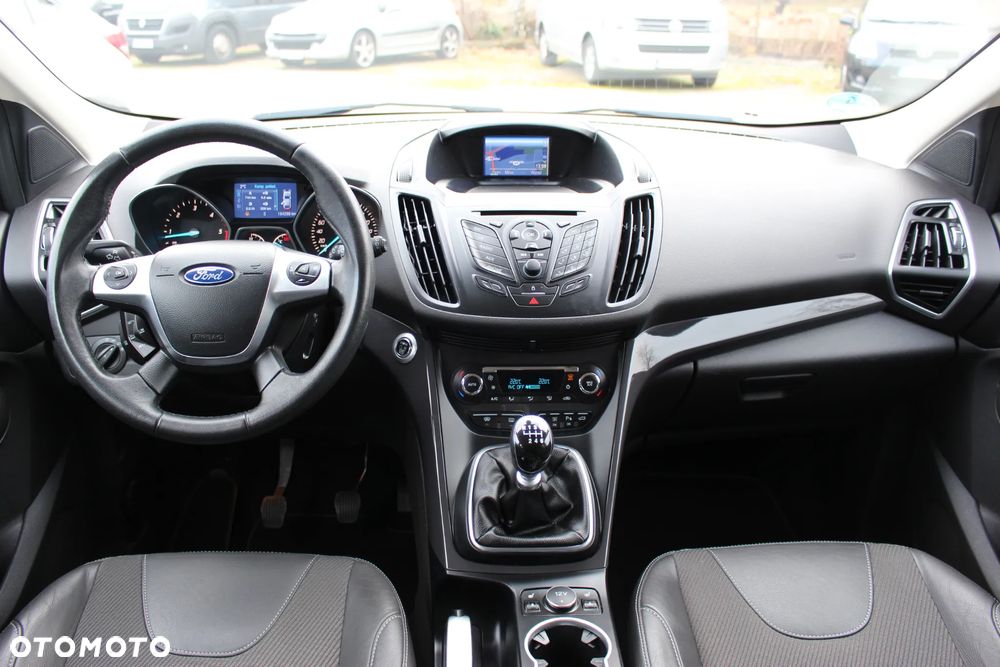 Ford Kuga 2.0 TDCi 4x4 Titanium - 16