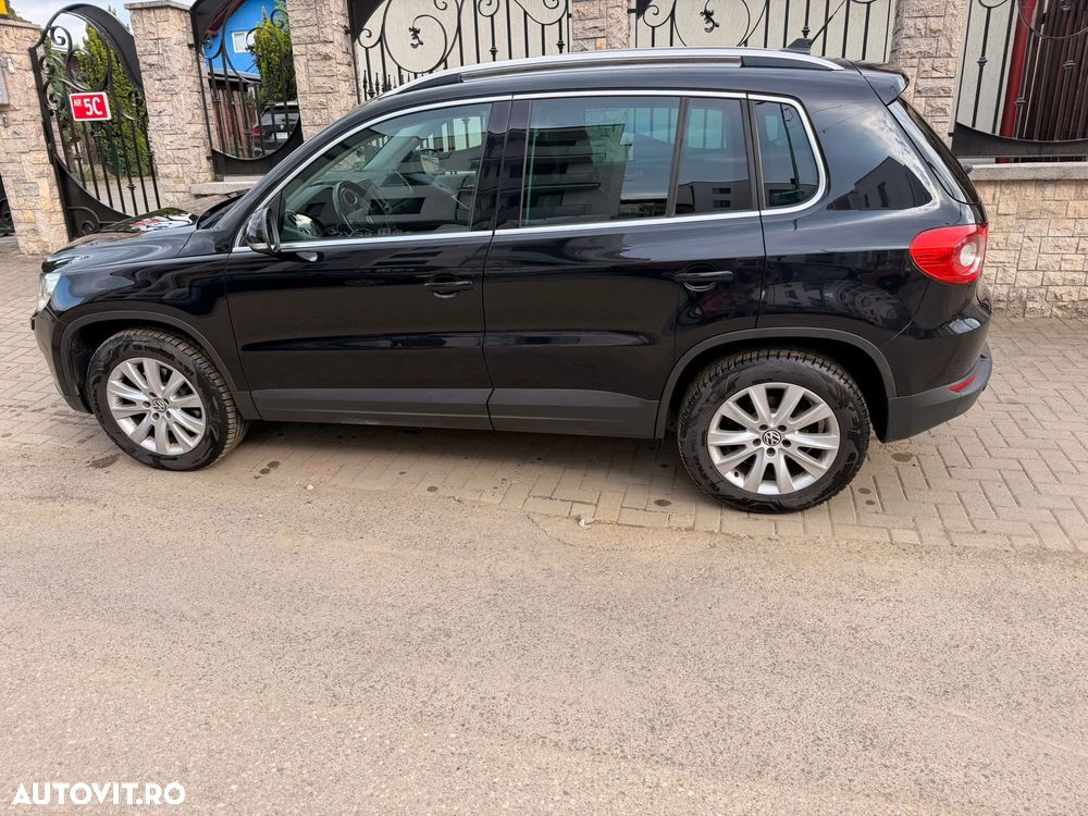 Volkswagen Tiguan - 4