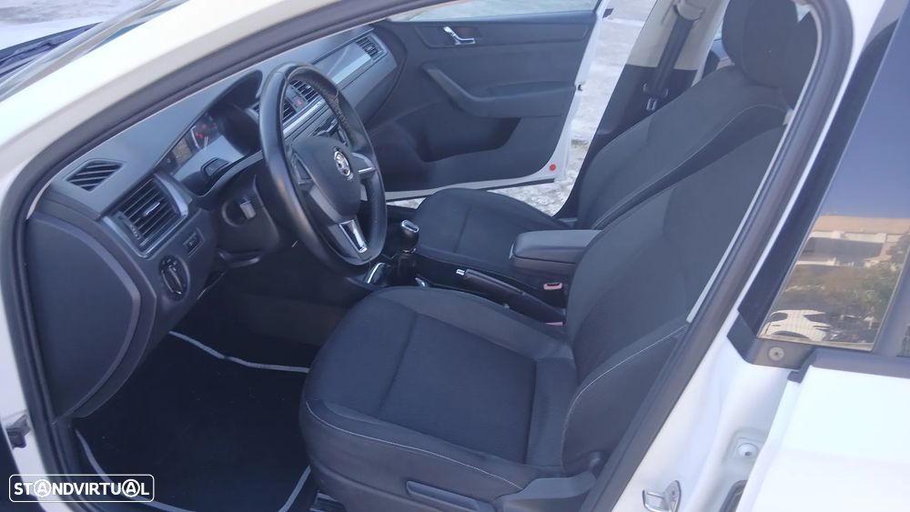 Skoda Rapid Spaceback 1.2 TSi Elegance - 8