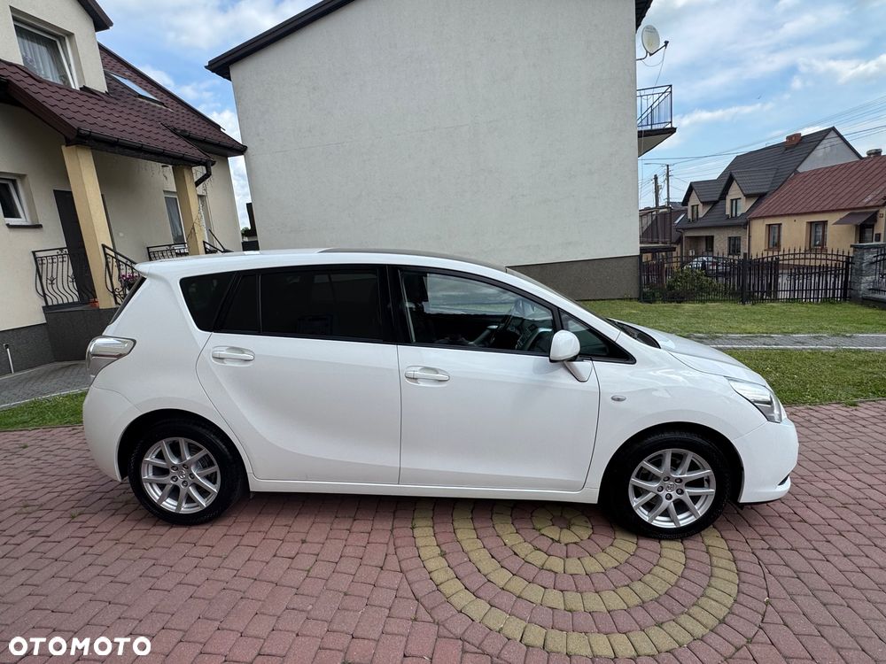 Toyota Verso 1.8 5-Sitzer Executive - 6