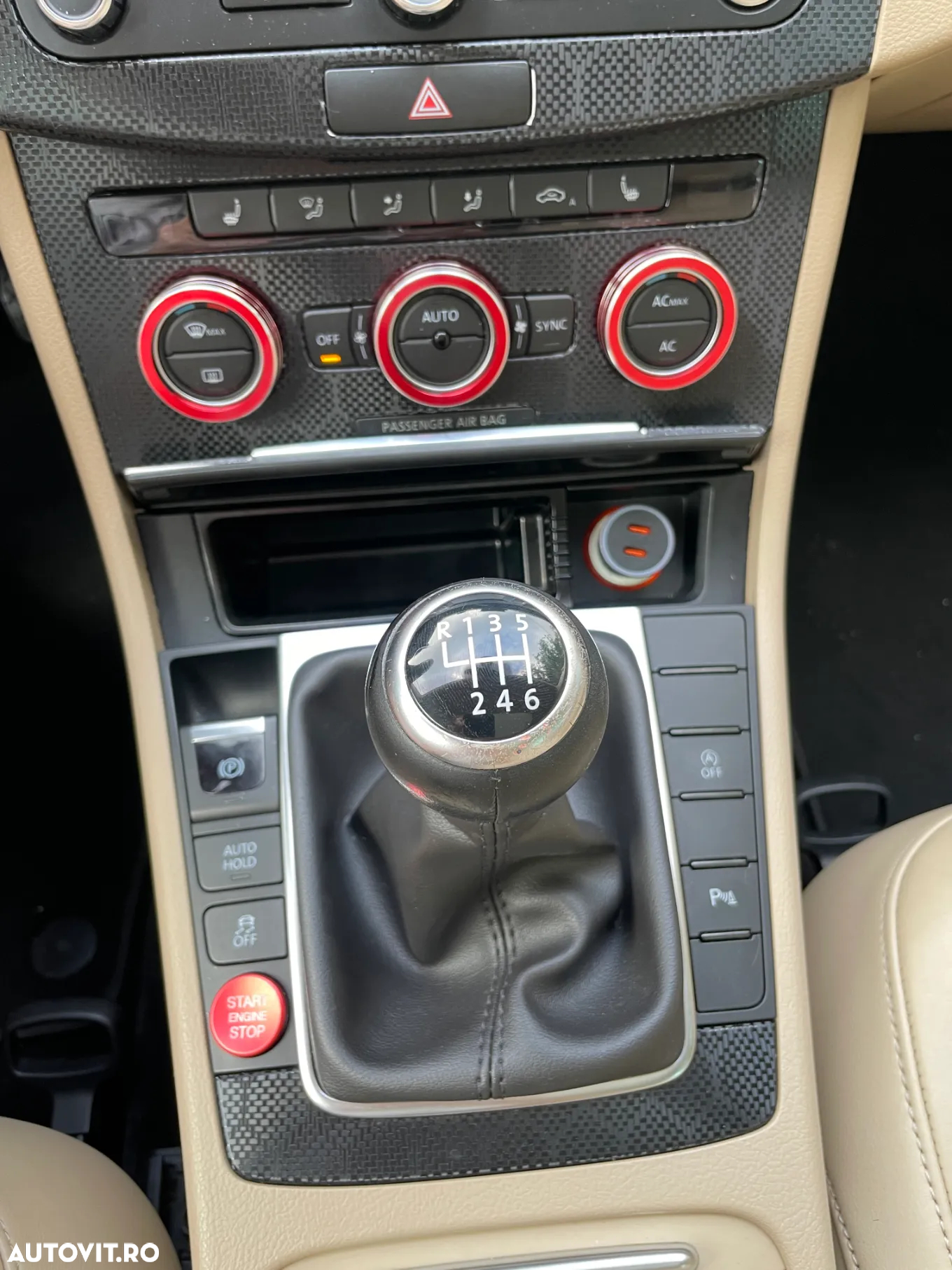 Volkswagen Passat Variant 1.6 TDI BlueMotion Technology Comfortline - 25