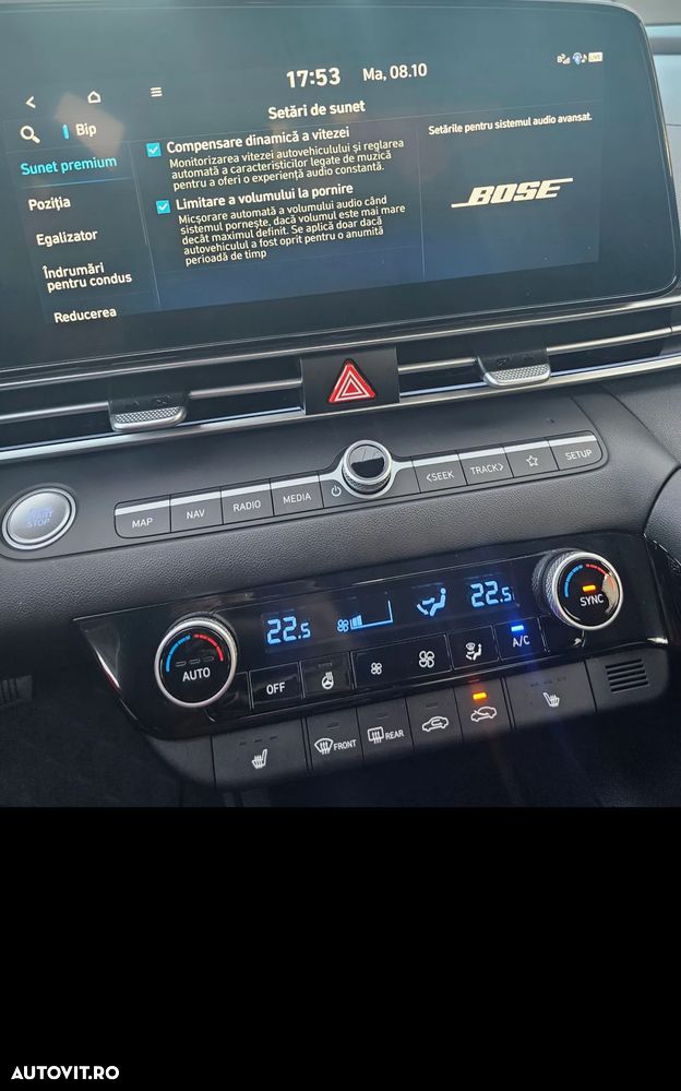 Hyundai Elantra 1.6 l 123 CP CVT Exclusive Navi - 25